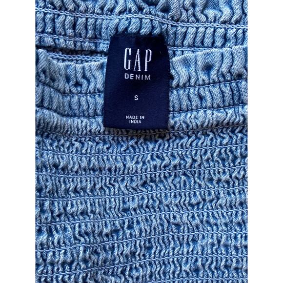 Gap Sz S Girls Denim Romper ~ Sweet Smocked Detail Puff Sleeves ~ One & Done! - Picture 3 of 4